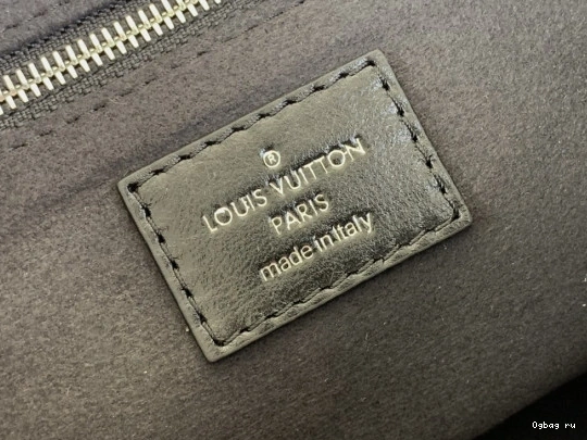 23x15cm VUITTON Cargo -33.5 LOUIS x CarryAll 0729